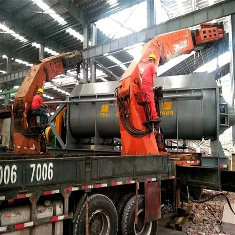 云龙租赁随车吊时需要注意哪些事项